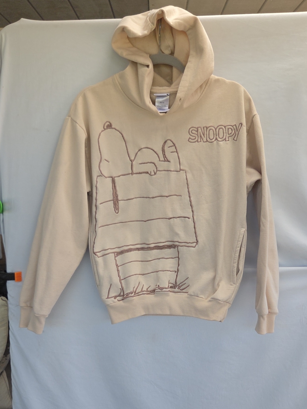 Peanuts Beige Snoopy Pullover Hoodie Sz S
